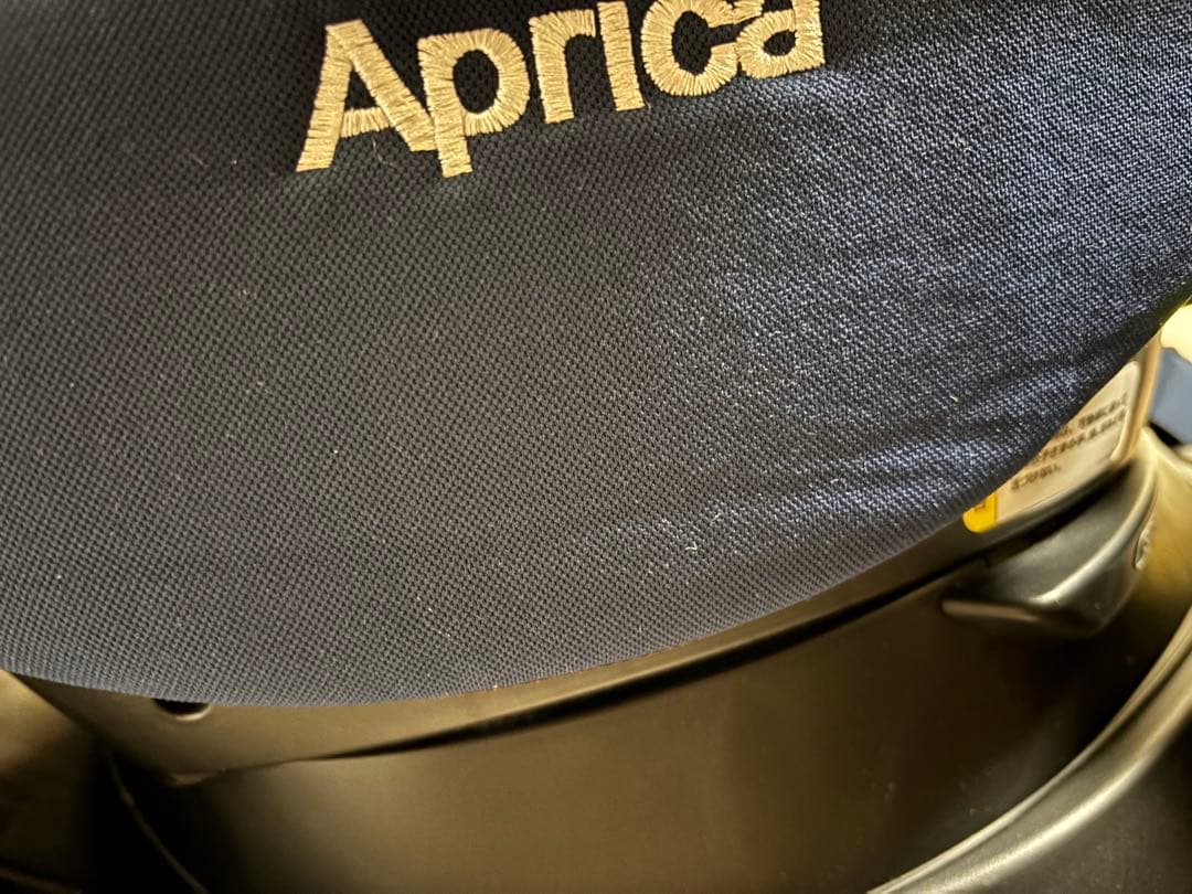 アップリカ フラディア グロウ ISOFIX 360°セーフティー R129