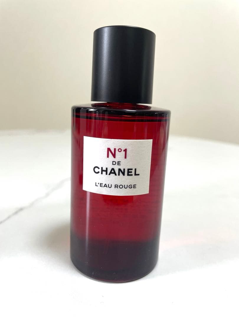CHANEL ロー　ルージュ　N°1 ドゥ　ボディミスト