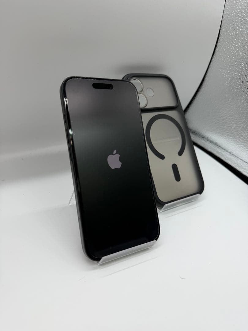 【極美品】iPhone16 128GB バッテリー100% フィルム・ケース付！