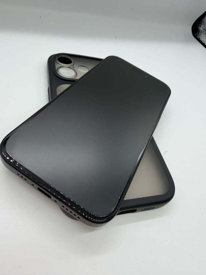 【極美品】iPhone16 128GB バッテリー100% フィルム・ケース付！