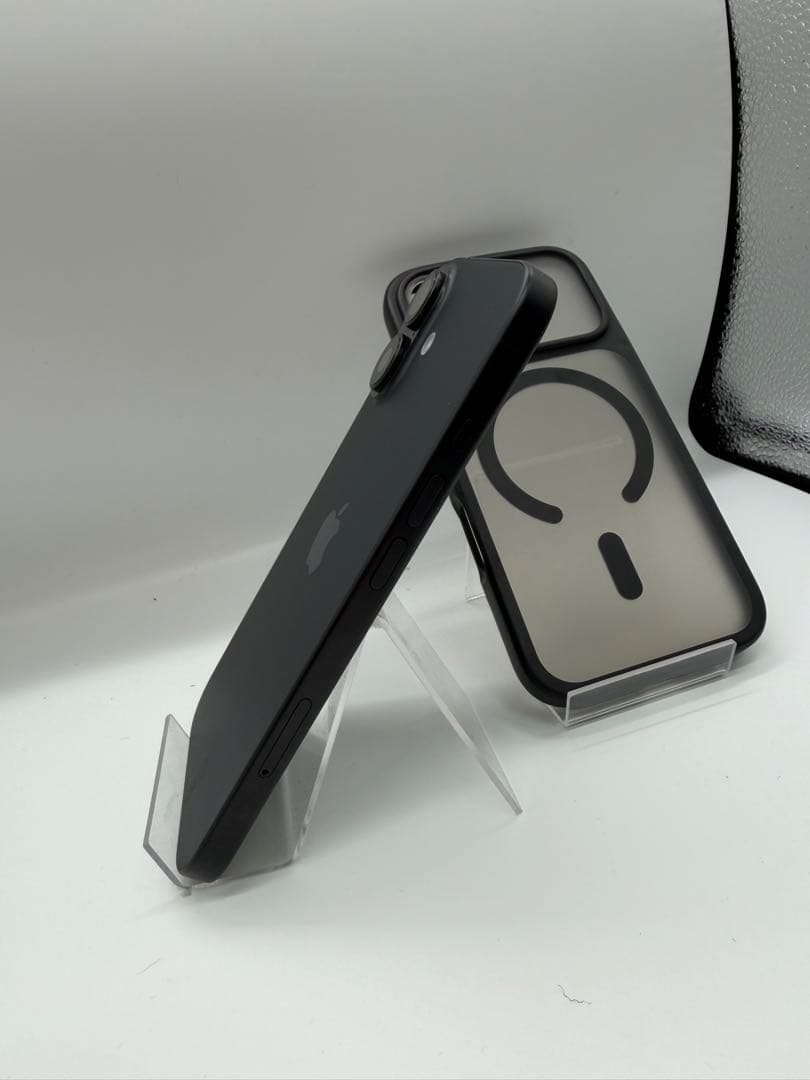 【極美品】iPhone16 128GB バッテリー100% フィルム・ケース付！