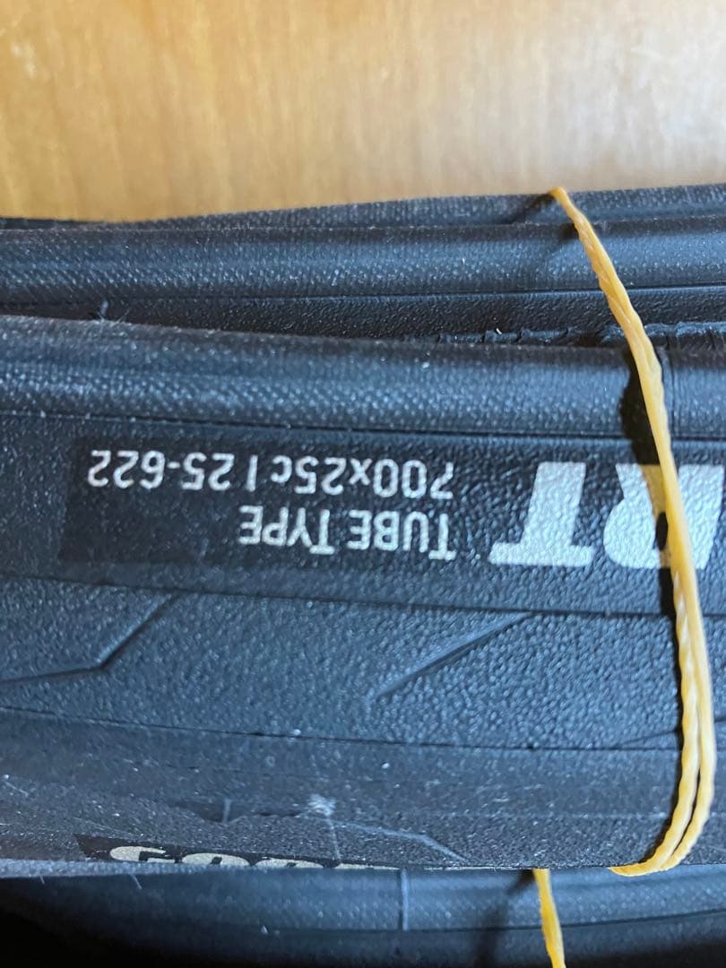 GOODYEAR EAGLE SPORT 700x25Cタイヤ セットオマケ付き