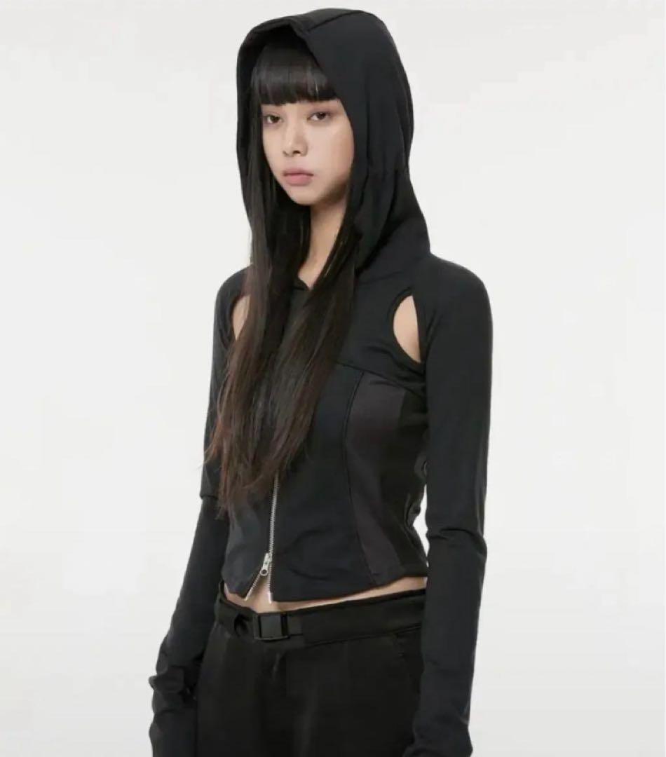 FLAREUP フード付き肩あきトップス 長袖 ブラック Y2Kファッション