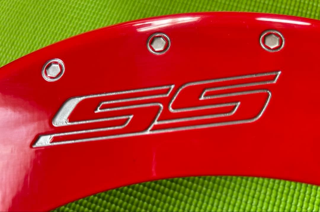 CAMAROカマロ SS ブレーキキャリパーカバー