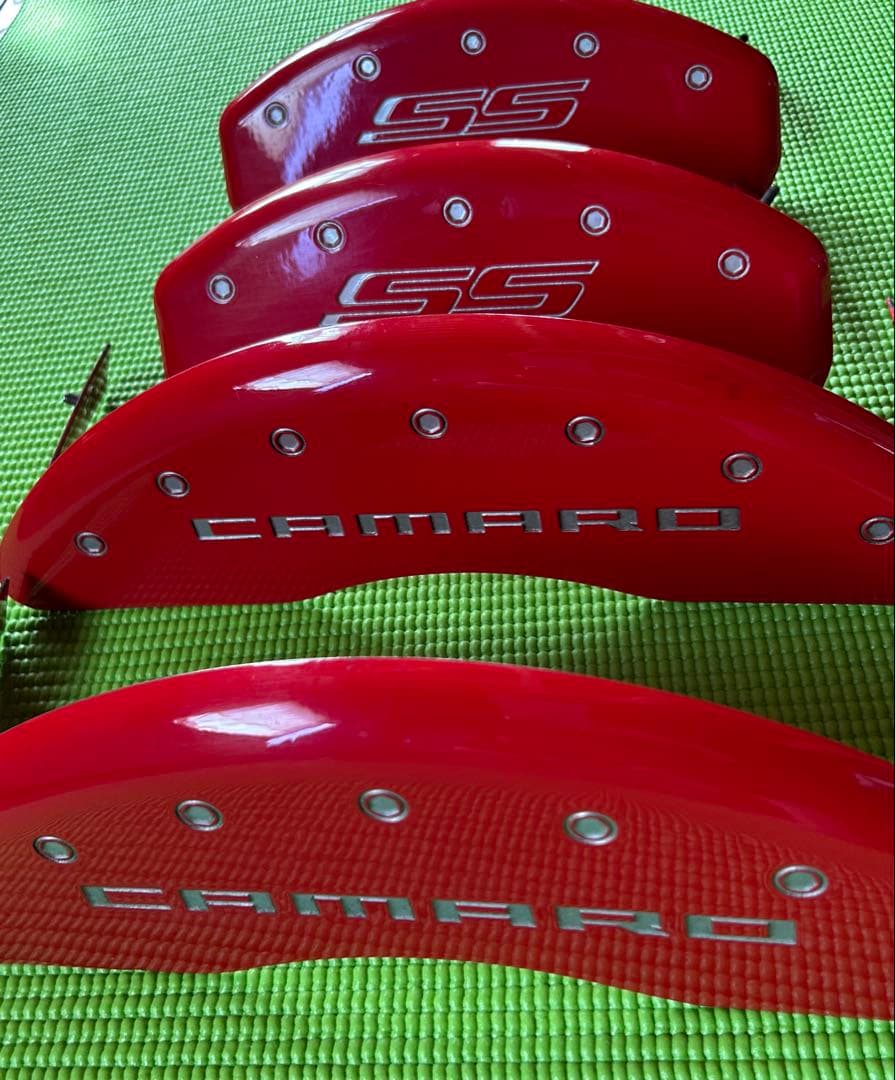 CAMAROカマロ SS ブレーキキャリパーカバー
