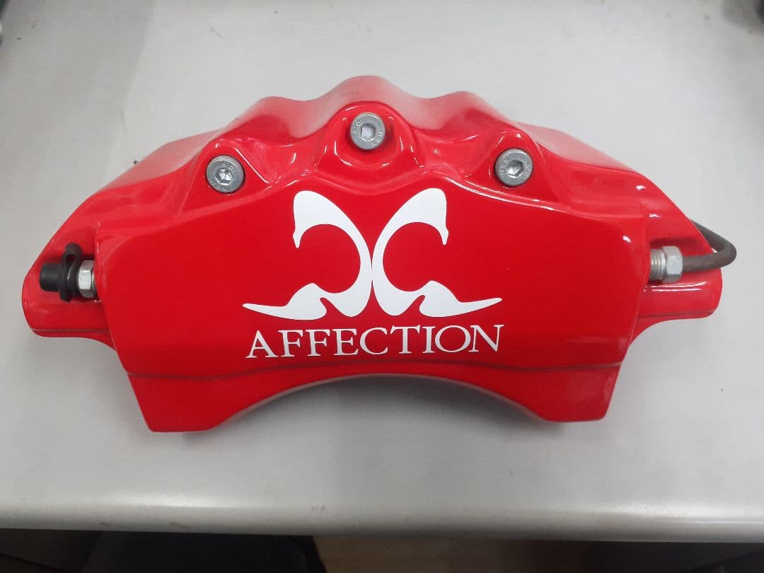 プリウス30　AFFECTION レッドブレーキキャリパーカバー 4個セット
