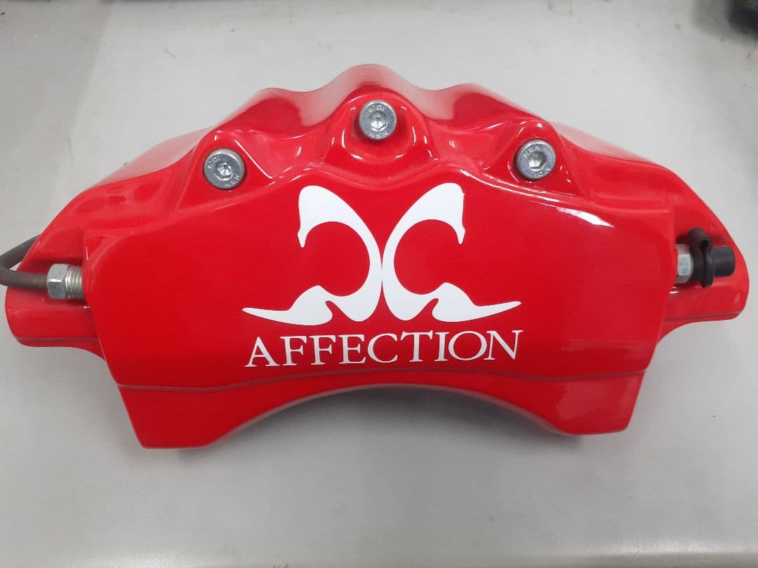 プリウス30　AFFECTION レッドブレーキキャリパーカバー 4個セット