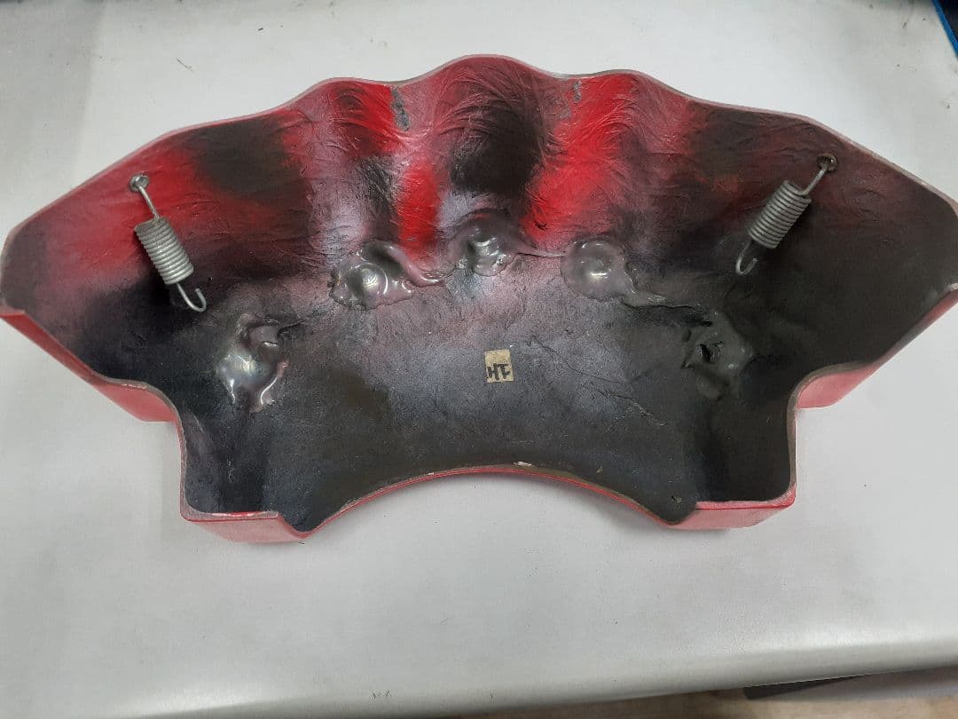 プリウス30　AFFECTION レッドブレーキキャリパーカバー 4個セット