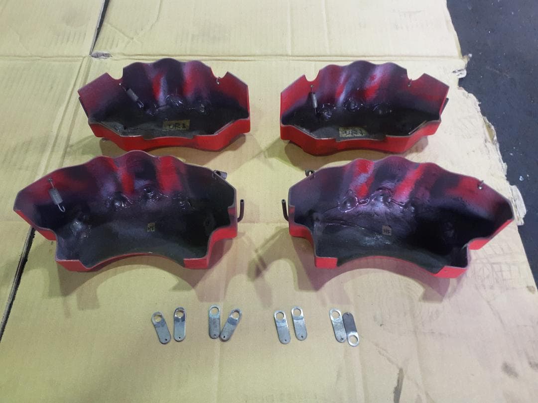 プリウス30　AFFECTION レッドブレーキキャリパーカバー 4個セット