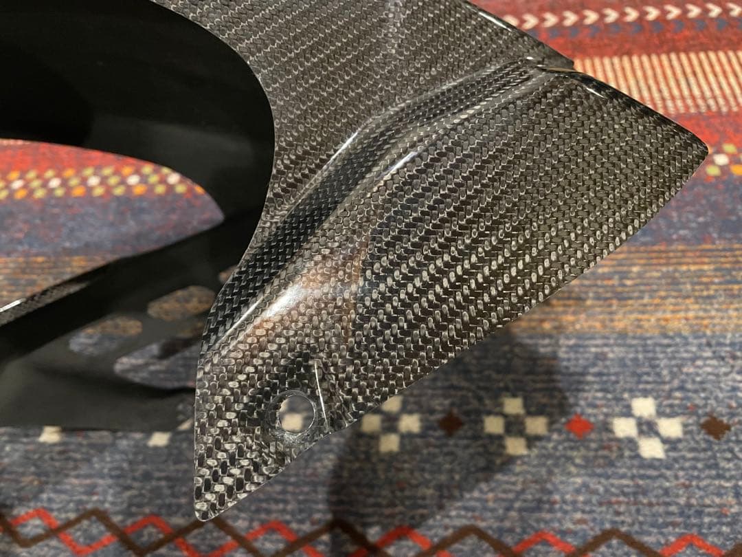 ARCHI アーキ カーボンリアフェンダー