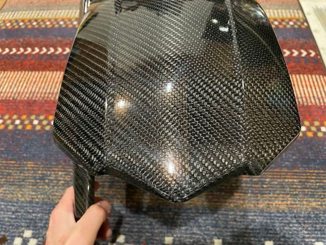 ARCHI アーキ カーボンリアフェンダー