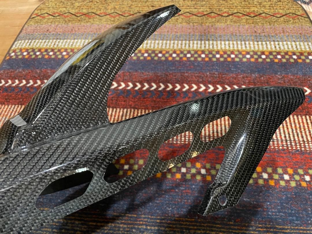 ARCHI アーキ カーボンリアフェンダー