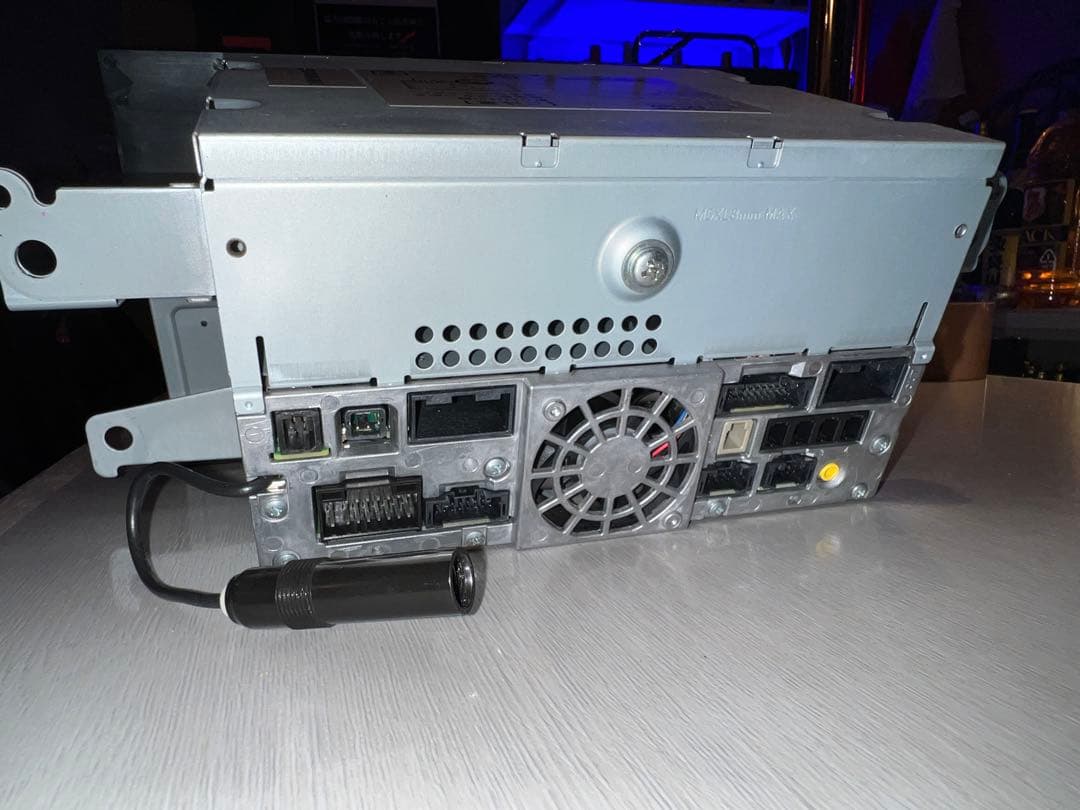 美品★80ノアヴォク専用BIGX11本体・10インチフリップダウンモニターセット