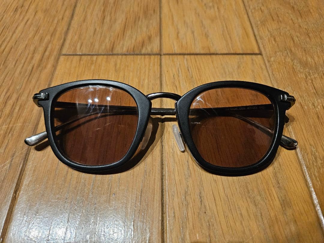【美品】TOM FORD トムフォード サングラス TF5496 005 訳あり