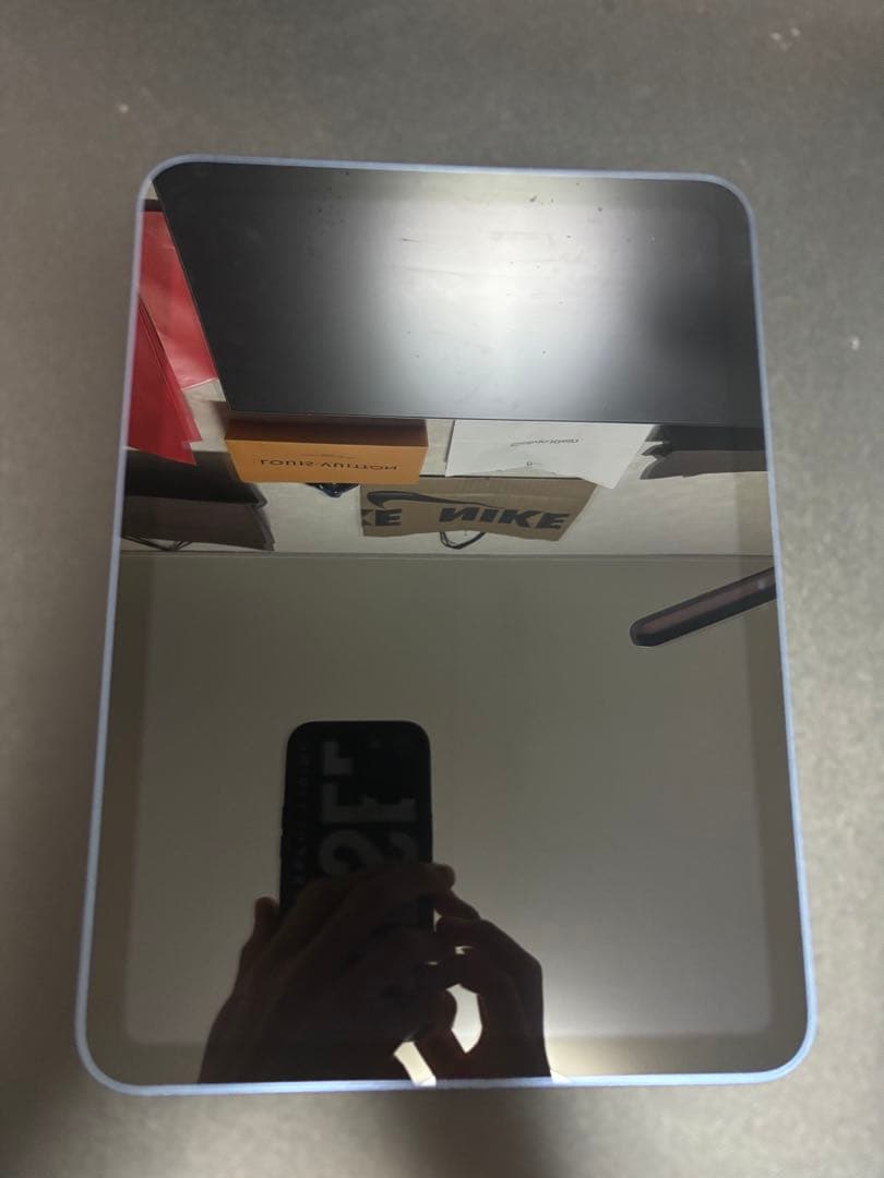 iPad11世代（A16）ブルー