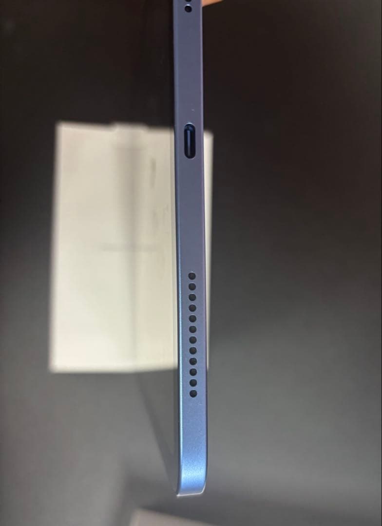 iPad11世代（A16）ブルー
