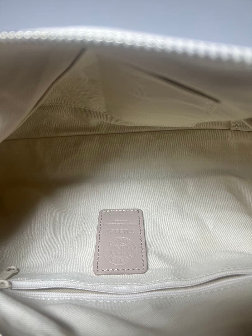 n*a様 ソフトレザーロールショルダーバッグ russet ラシット