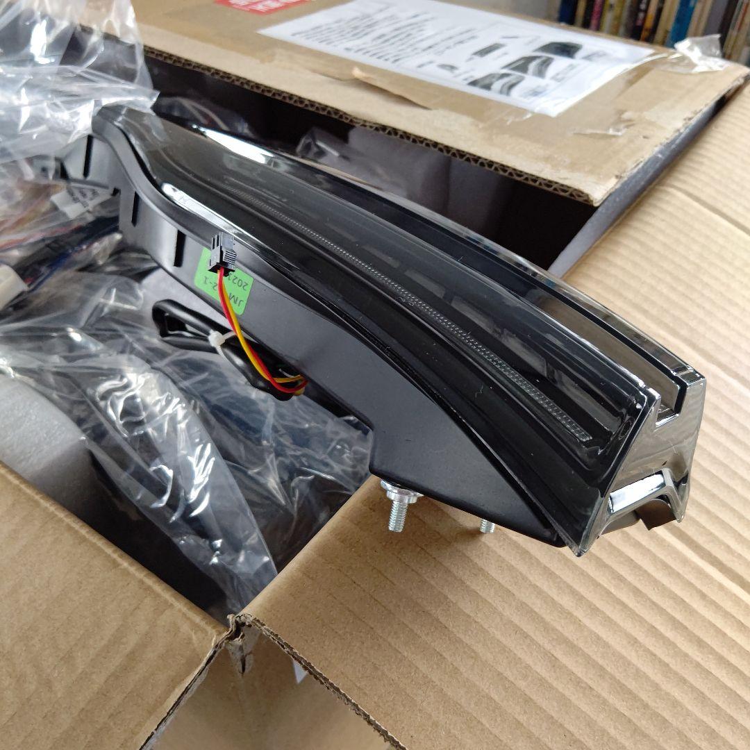 80ハリアー用LED TAILLAMP