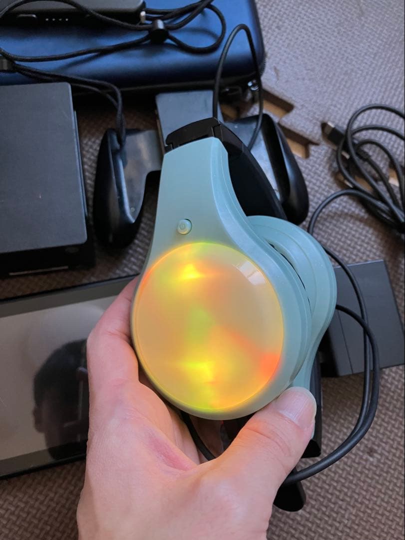 Nintendo Switch バッテリー強化版　2022年製　マイクロSD付き