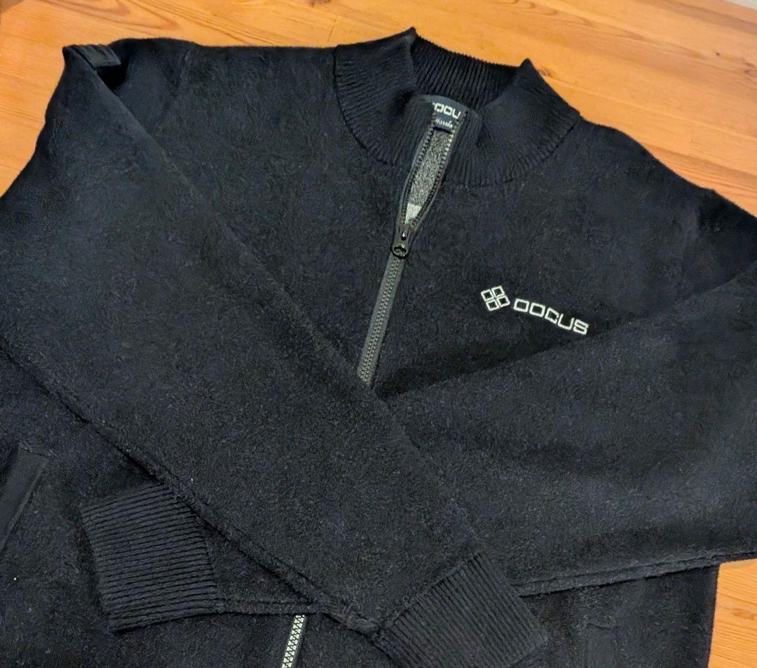 DOCUS ブラック ジップアップジャケット