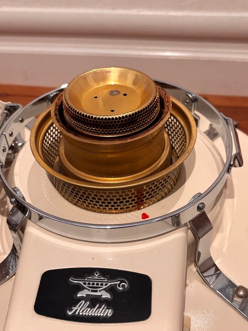 Aladdin アラジン ブルーフレーム 石油ストーブ BF3907 クリーム色