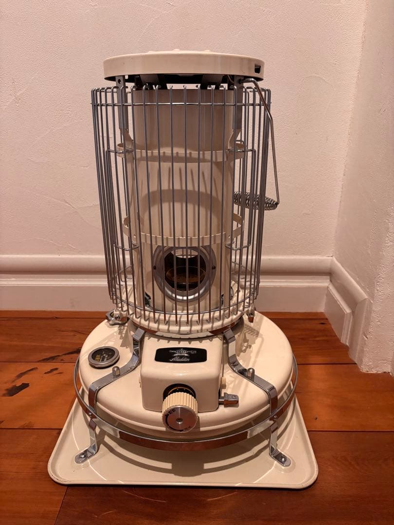 Aladdin アラジン ブルーフレーム 石油ストーブ BF3907 クリーム色