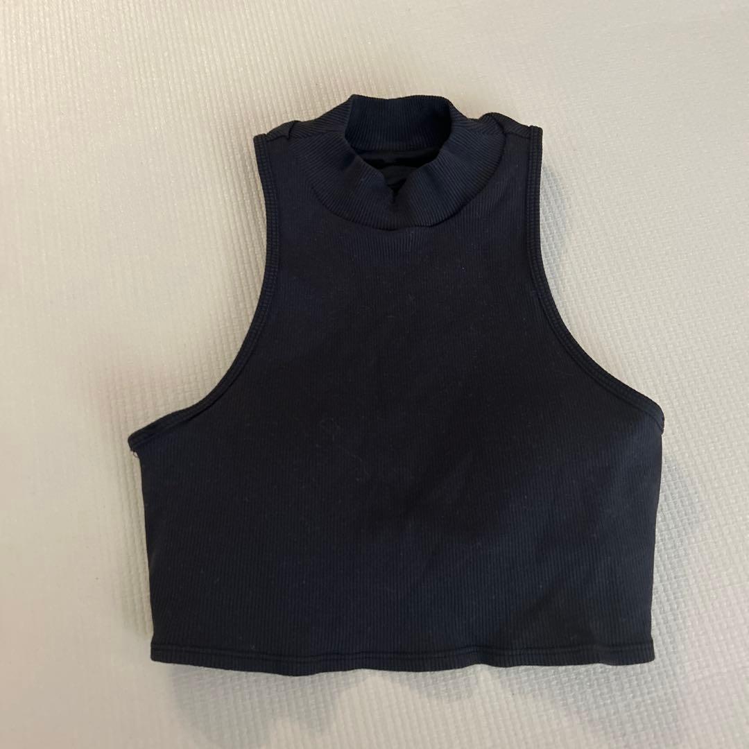 alo ブラック ハイネック タンク　サイズS