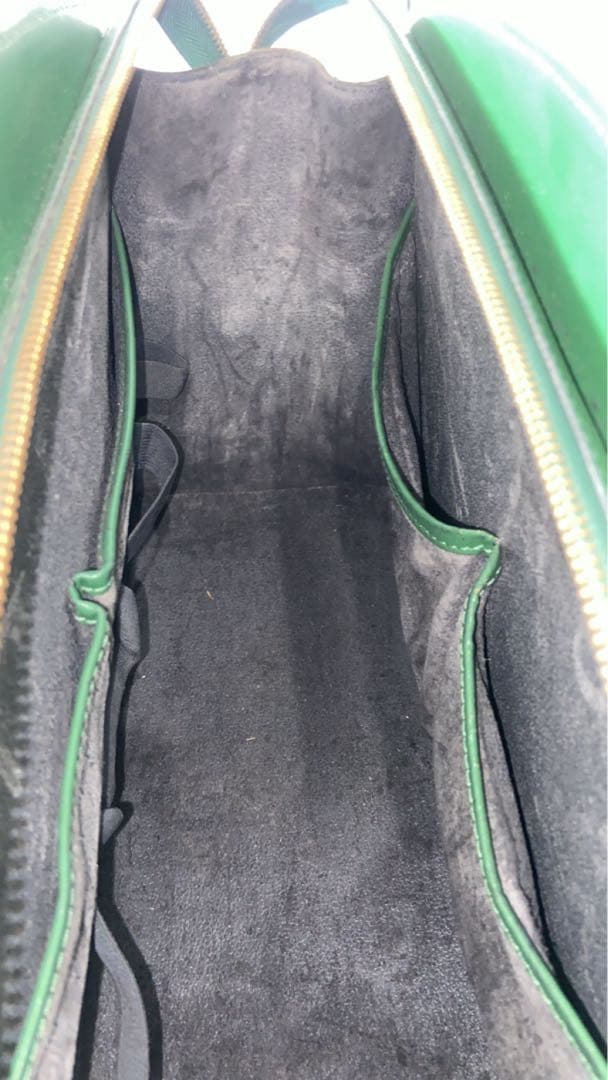 ルイヴィトン ビジネスバッグ エピ リヴィエラ レザー　緑　チャーム