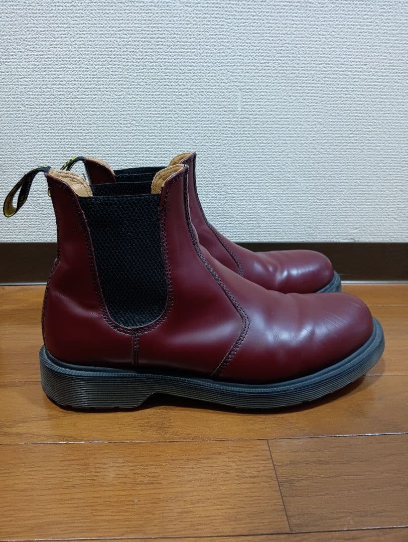 Dr.Martens 2976 ボルドー（チェルシーブーツ）