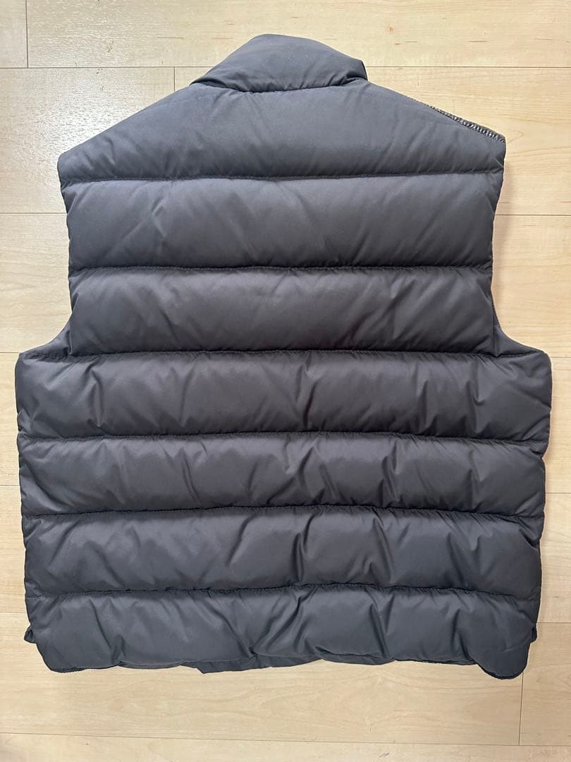 MONCLER ダウンベスト ダークブラウン
