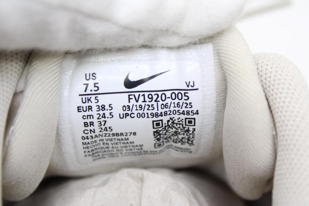 靴 NIKE AIR MAX MUSE 77-TO2601-24