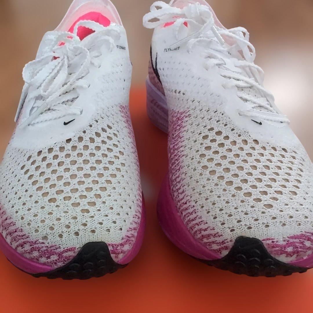 【新品】Nike ヴェイパーフライ3 23.5cm