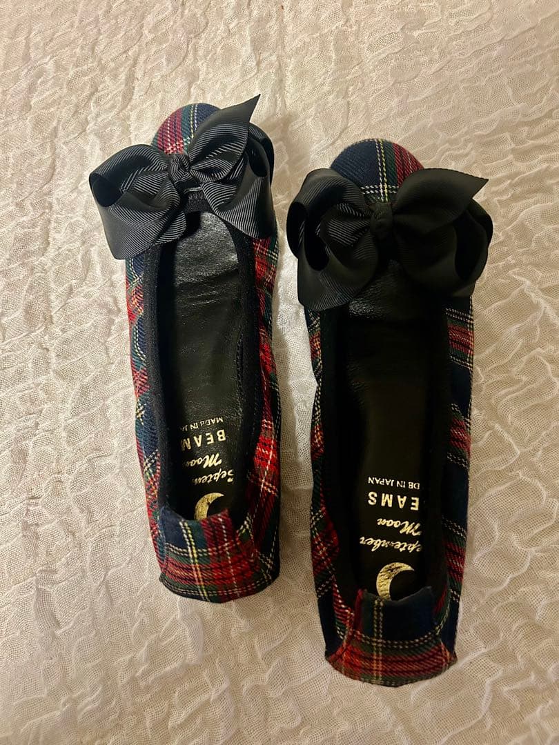 BEAMS チェック柄 フラットシューズ