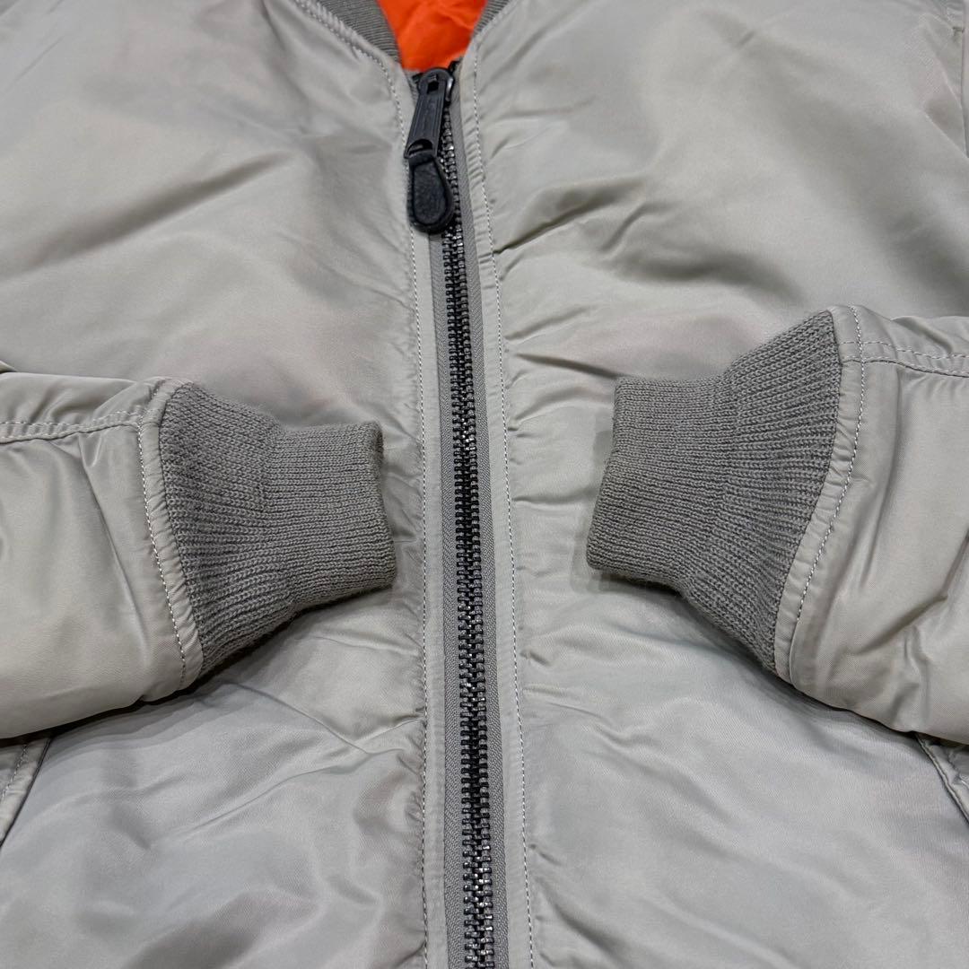 710　AVIREX 　MA-1フライトジャケット　M　シルバー