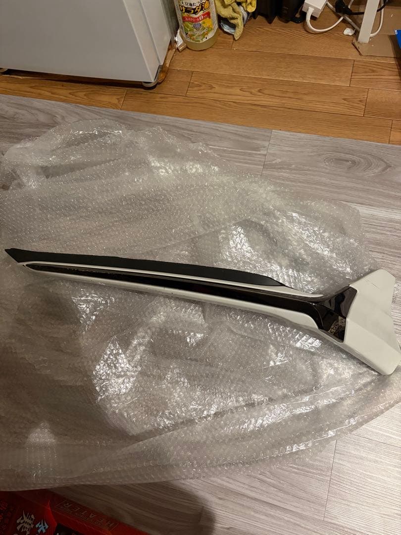 220クラウンRS モデリスタ　左側