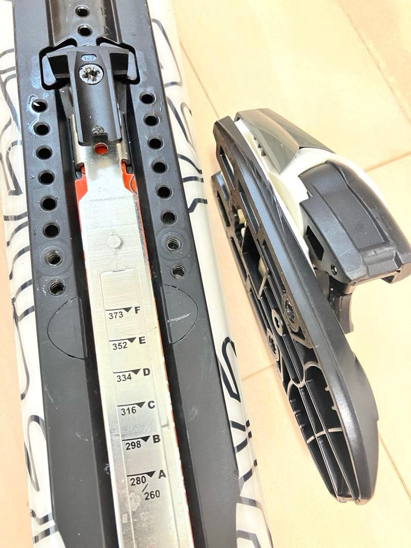 SALOMON サロモン AXESS アクセス ミッドスキー 大阪手渡し可能