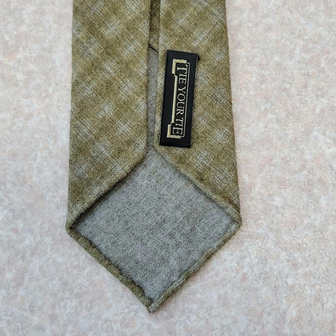 ★ほぼ未使用 タイユアタイ 秋冬ウール100% セッテピエゲ オリーブ ネクタイ