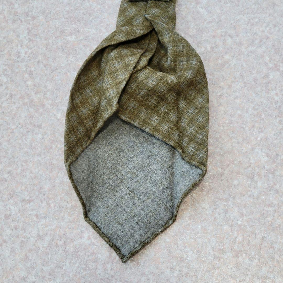 ★ほぼ未使用 タイユアタイ 秋冬ウール100% セッテピエゲ オリーブ ネクタイ