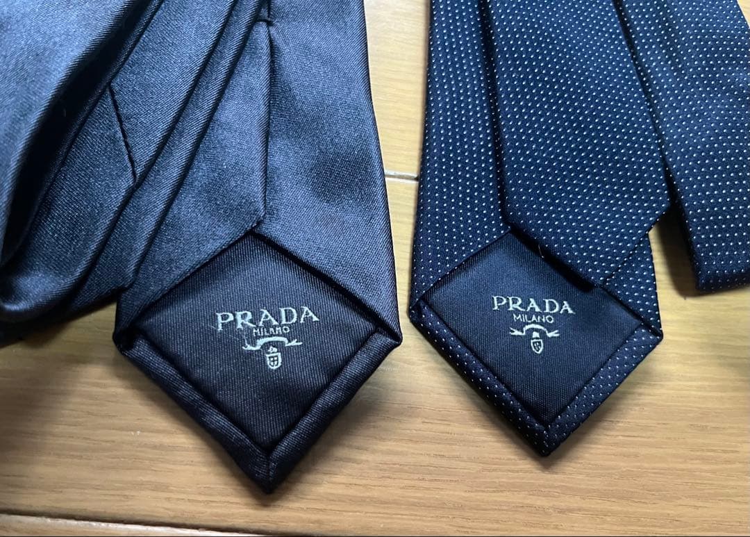 PRADA ネクタイ　細身　2本セット