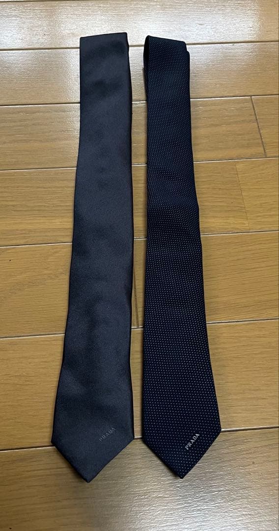 PRADA ネクタイ　細身　2本セット