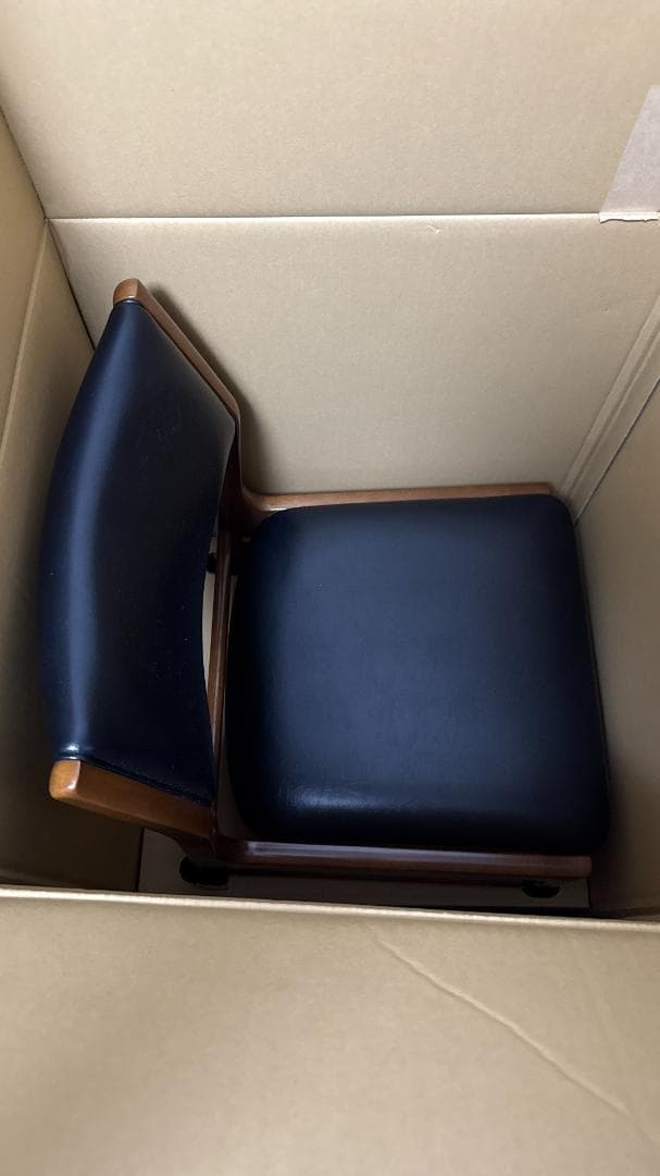 カリモク60 アームレスダイニングチェア スタンダードブラック