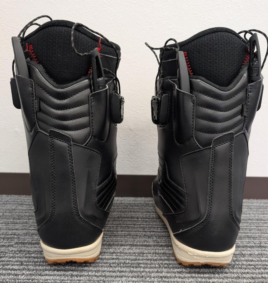 DEELUXE EMPIRE（ディーラックス エンパイア）　22-23モデル