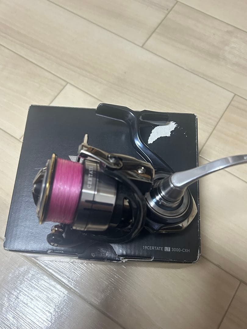 19CERTATE 3000-CXH スピニングリール
