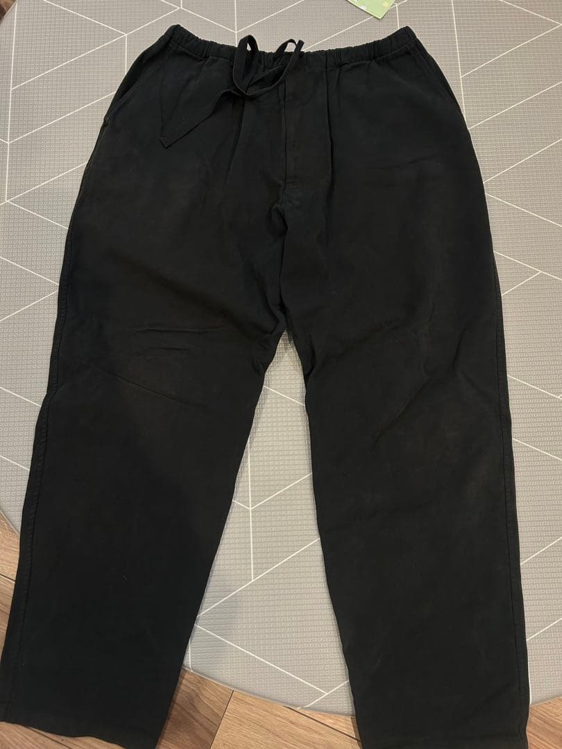 COMOLI (コモリ) 製品染 ドローストリングパンツ