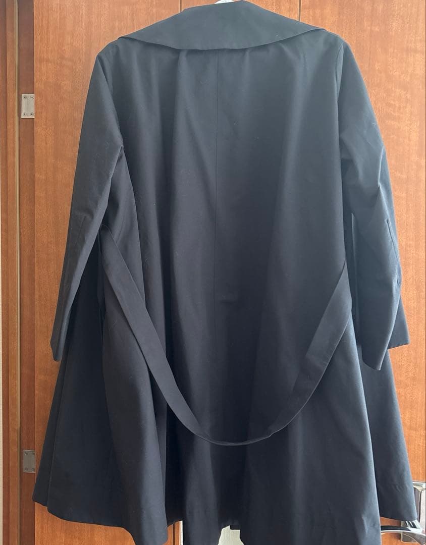 AMARC アマーク｜大草直子さん　ミドル丈フレアコート　黒