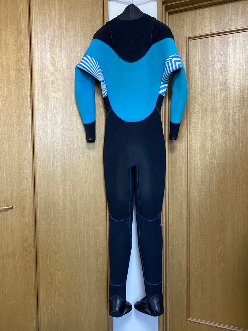 ★美品！【Cyber】メンズ用３ｍｍソフトドドライスーツ　サイバー　27cm