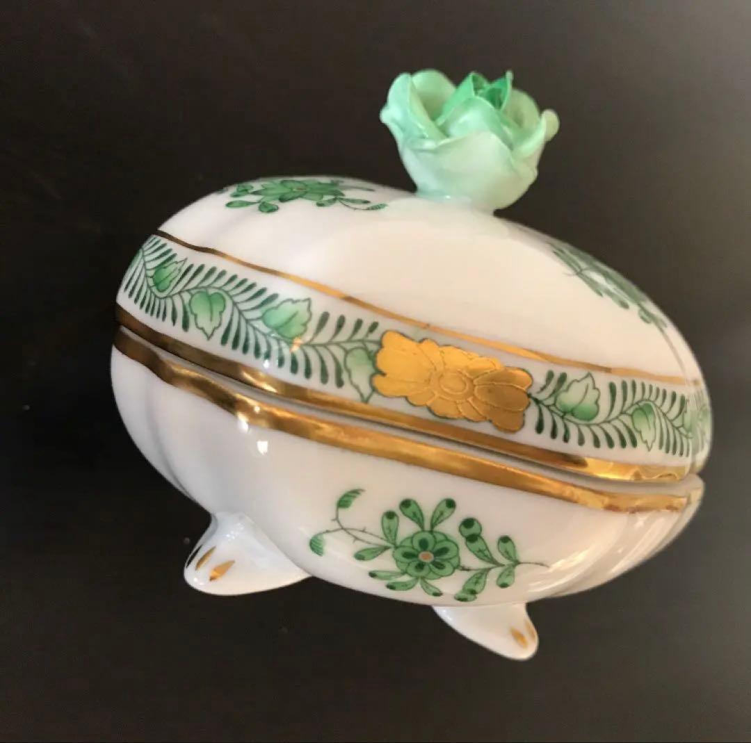 ヘレンド アポニーグリーン 小物入れ HEREND グリーンのバラ 蓋付小物入