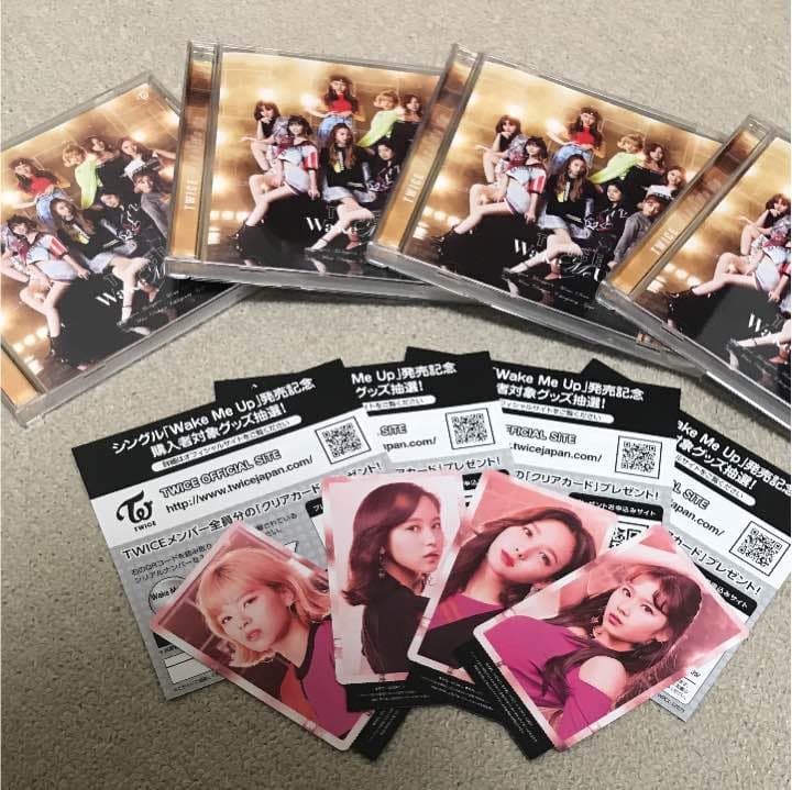 トレカ、シリアルコード、CD