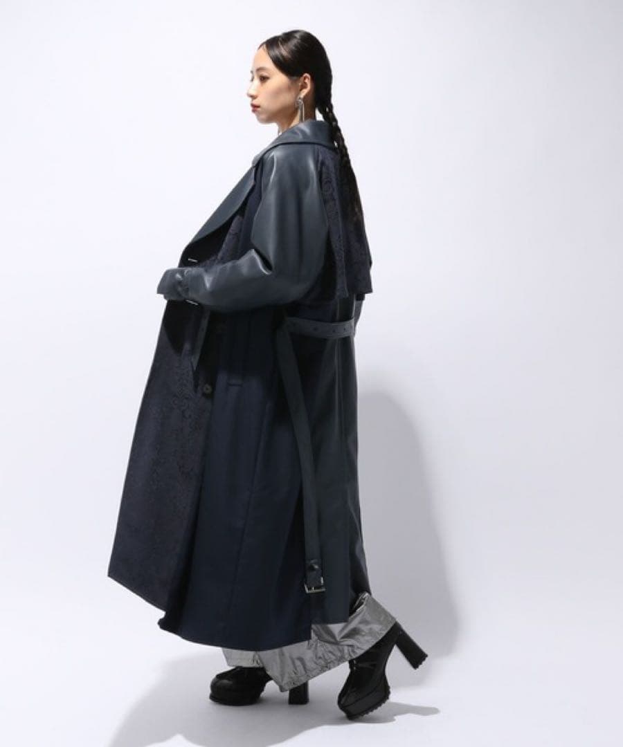 極美品　HARE　フェイクレザーイソザイトレンチコート　レース　ネイビー　ベルト
