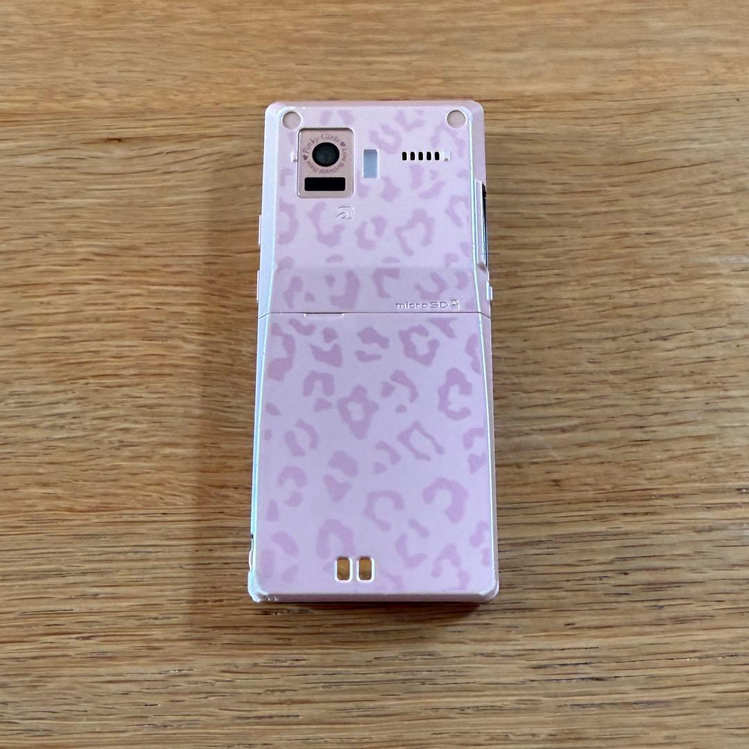 docomo F-04C pinkygirls 109コラボ ガラケー 携帯